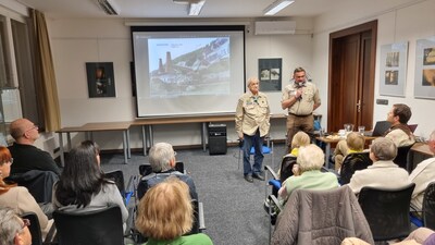 Beseda s Karlem Pfeifferem