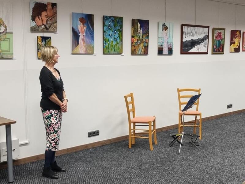 VERNISÁŽ VÝSTAVY ŽENA A KVĚTINA  - VERNISÁŽ VÝSTAVY ŽENA A KVĚTINA 