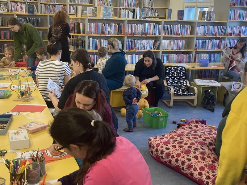 HRÁTKY S BATOLÁTKY - HRÁTKY S BATOLÁTKY