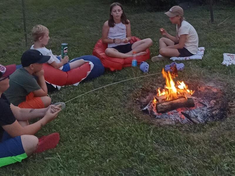 TÁBOŘENÍ V KNIHOVNĚ - TÁBOŘENÍ V KNIHOVNĚ