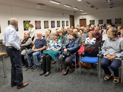 VÁCLAV VACEK - KONČÍ ŽIVOT SMRTÍ?