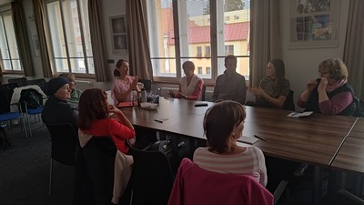 Z přednášky o esenciálních olejích