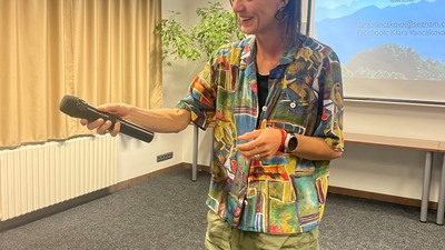 Klára Vančáková během povídání o Číně