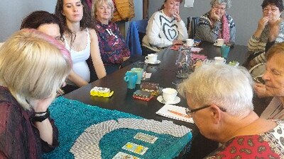 Dopolední setkání – základy tarotu