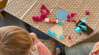 Vyrábění při Pohádkové hodince