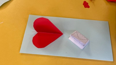 Na Valentýnském vyrábění vznikly krásné výrobky