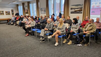 Z vernisáže fotografií Rostislava Bartoně